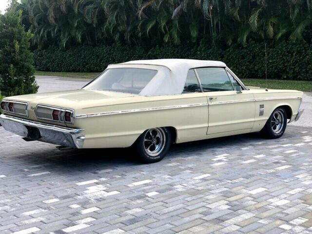 Plymouth Fury 1966 image number 21