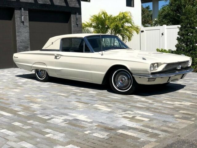 Ford Thunderbird 1966 image number 27