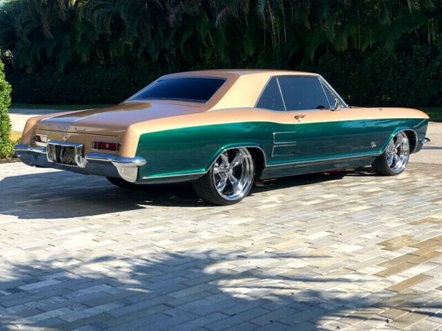 Buick Riviera 1963 image number 31