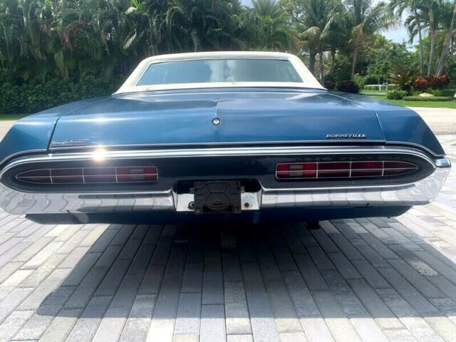 Pontiac Bonneville 1970 image number 14