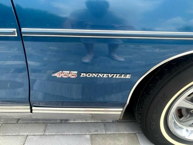 Pontiac Bonneville 1970 image number 42