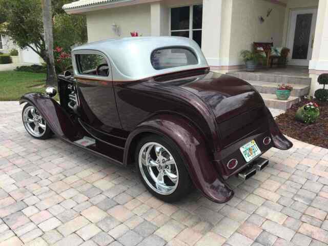 Ford 3 Window Coupe 1932 image number 21