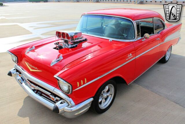 Chevrolet Bel Air/150/210 1957 image number 21