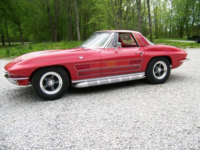 Chevrolet Corvette 1964 image number 1