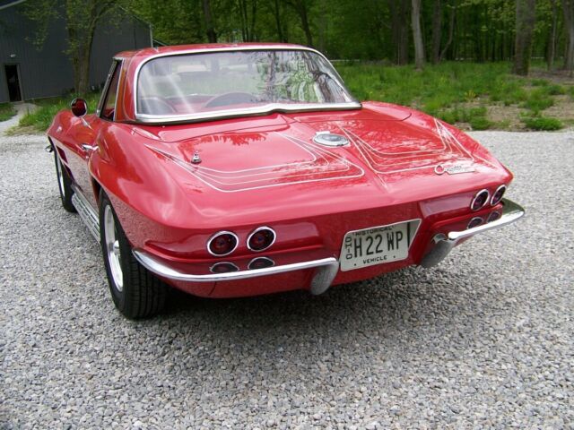 Chevrolet Corvette 1964 image number 28