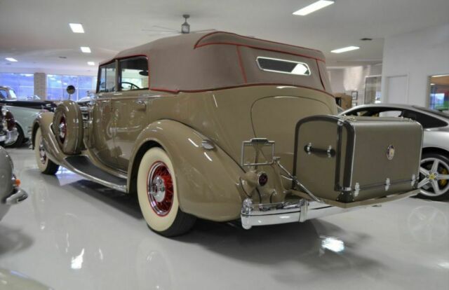 Packard Twelve Model 1408 Convertible Sedan 1936 image number 14