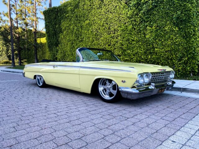 Chevrolet Impala 1962 image number 16