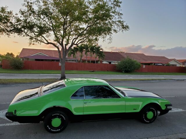 Oldsmobile Toronado 1968 image number 8