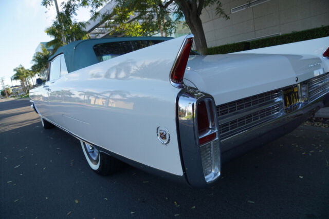 Cadillac Eldorado 1963 image number 11