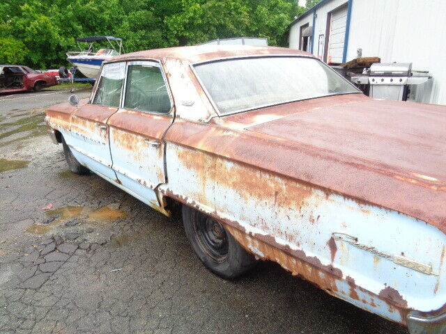 Ford Galaxie 1964 image number 1