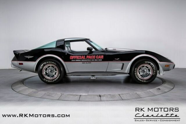 Chevrolet Corvette 1978 image number 32