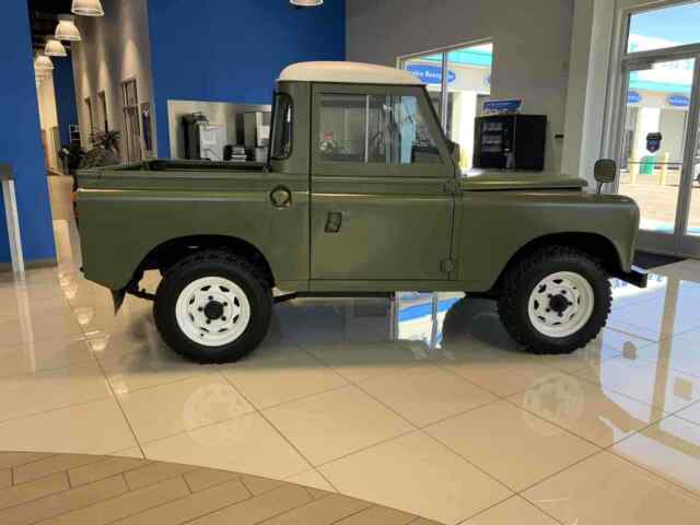 Land Rover Series III 1975 image number 29