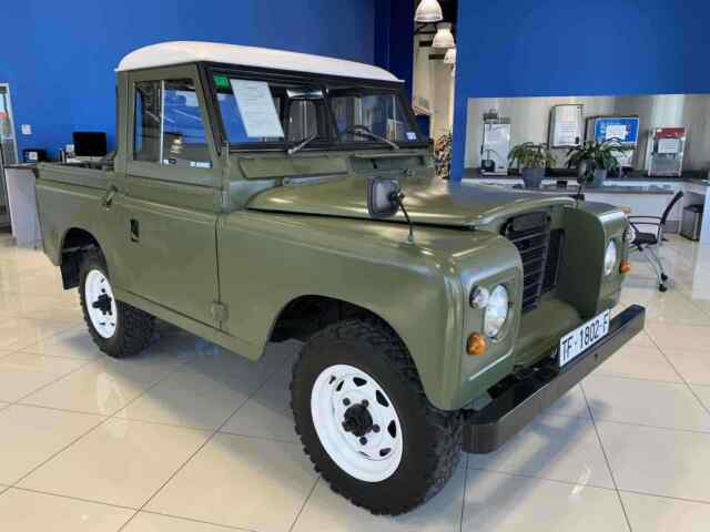 Land Rover Series III 1975 image number 30