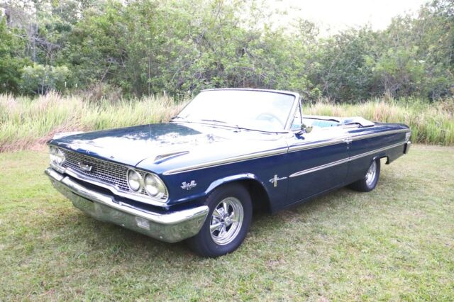 Ford Galaxie 1963 image number 0