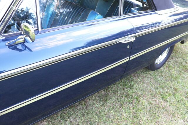 Ford Galaxie 1963 image number 33