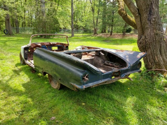 Buick LeSabre 1959 image number 0