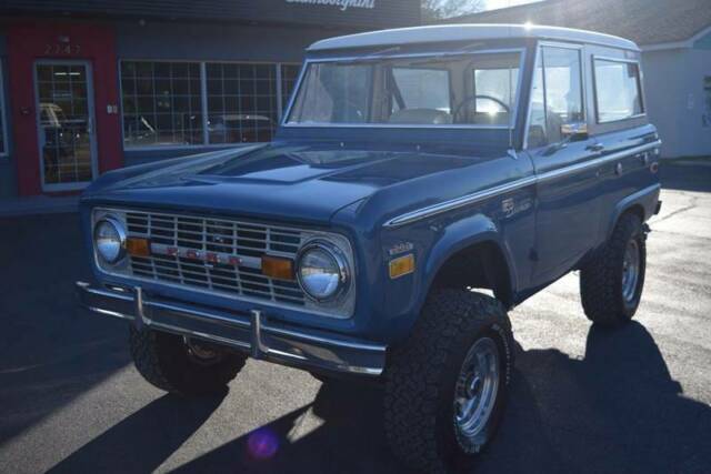 Ford Bronco 1971 image number 15