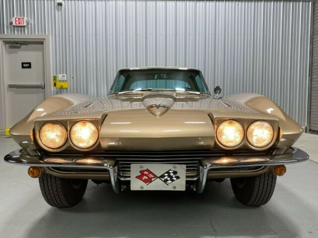 Chevrolet Corvette 1964 image number 27