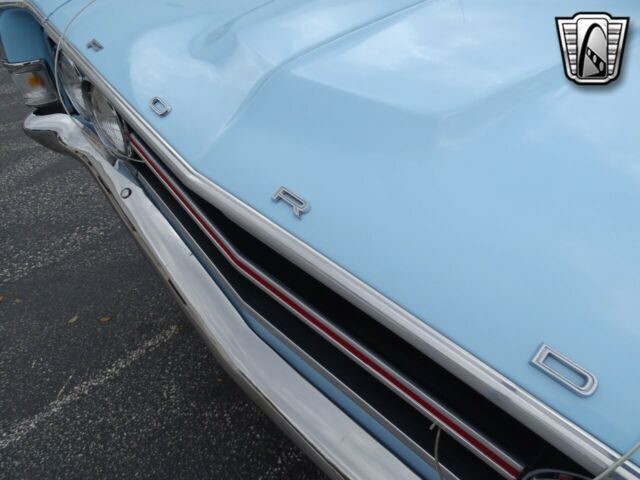 Ford Torino 1969 image number 34