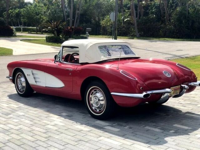 Chevrolet Corvette 1959 image number 21