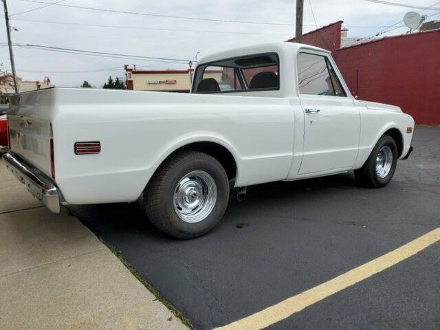 Chevrolet C-10 1970 image number 29