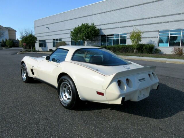 Chevrolet Corvette 1979 image number 34