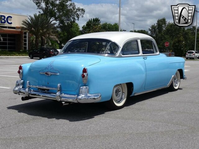 Chevrolet Bel Air/150/210 1953 image number 18