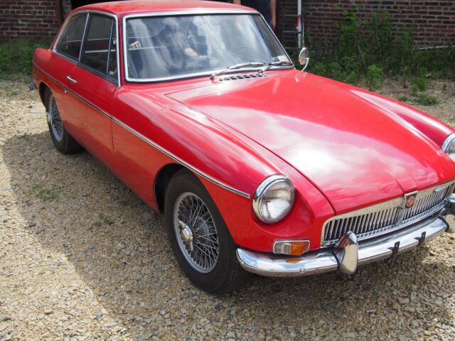 MG MGB 1967 image number 0