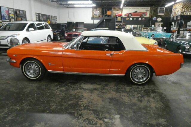 Ford Mustang 1966 image number 14