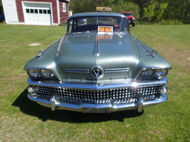 Buick Roadmaster 1958 image number 0