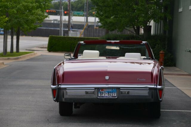 Cadillac DeVille 1970 image number 14