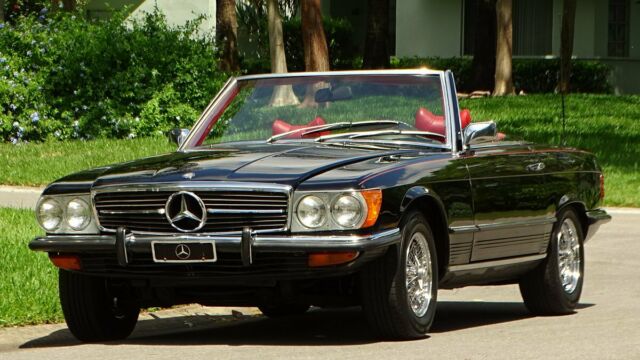 Mercedes-Benz SL-Class 1972 image number 18