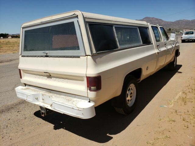 Chevrolet C/K Pickup 2500 1976 image number 15