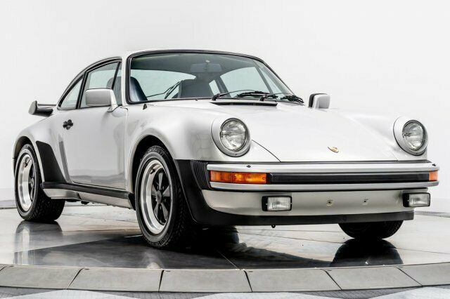 Porsche 911 1979 image number 1