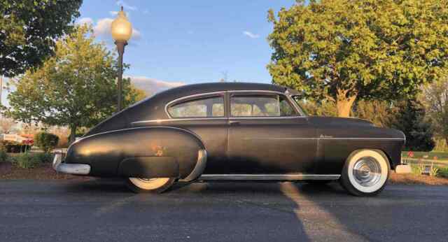 Chevrolet Fleetline 1950 image number 32