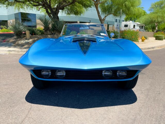 Chevrolet Corvette 1963 image number 22