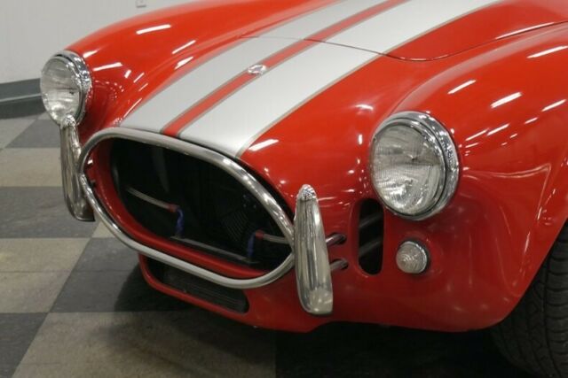 Shelby Cobra 1965 image number 21