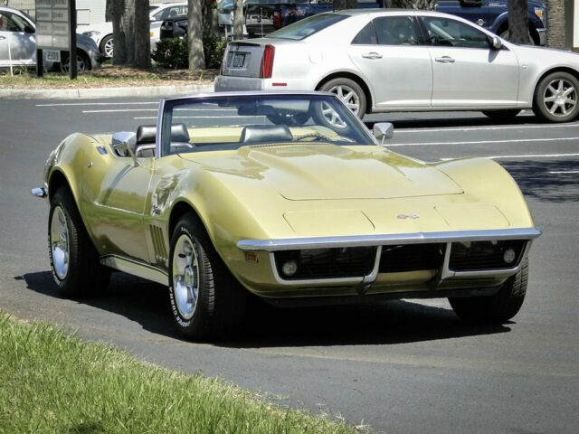 Chevrolet Corvette 1969 image number 13