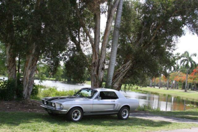 Ford Mustang 1968 image number 23