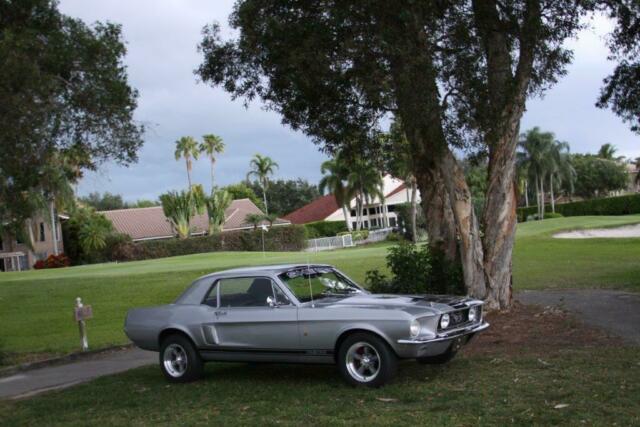 Ford Mustang 1968 image number 25