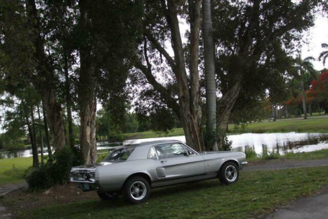 Ford Mustang 1968 image number 26