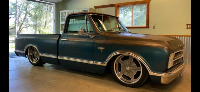 Chevrolet C-10 1967 image number 1