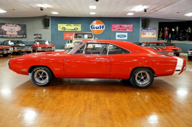 Dodge Charger 1970 image number 14