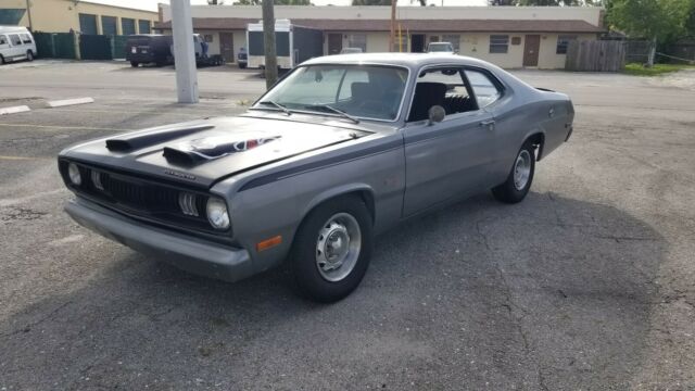 Plymouth Duster 1972 image number 1