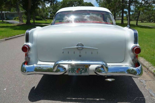 Pontiac Chieftain 1955 image number 37