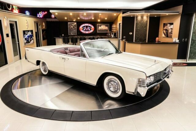 Lincoln Continental 1965 image number 34