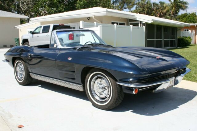 Chevrolet Corvette 1963 image number 1