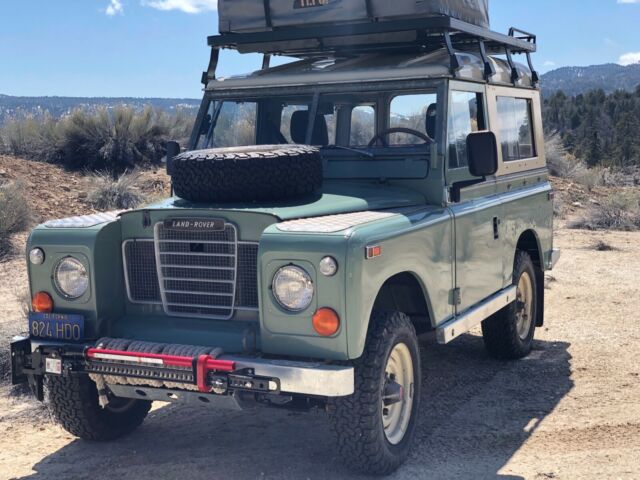 Land Rover Defender 1972 image number 12