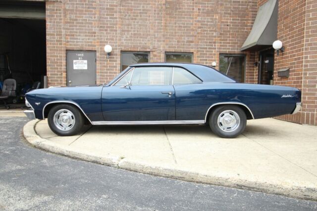 Chevrolet Chevelle 1966 image number 2