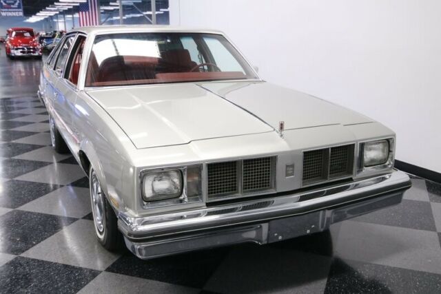 Oldsmobile Cutlass 1978 image number 18